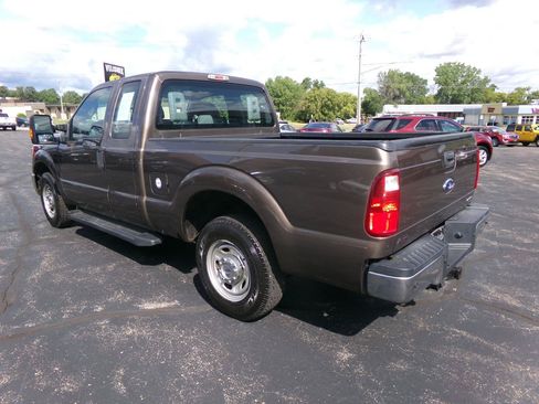 Used 2015 Ford F250 XL w/ XL Appearance Package RWD image 4
