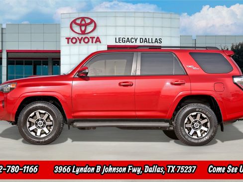 Used 2021 Toyota 4Runner TRD Off-Road Premium image 7