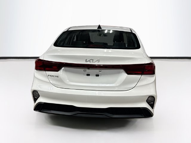 Certified 2023 Kia Forte LXS FWD image 6