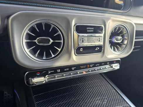 Used 2025 Mercedes-Benz G 580 w/ EQ Technology image 30
