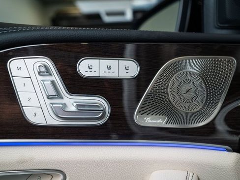 New 2026 Mercedes-Benz GLS 450 4MATIC image 15