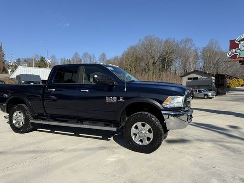 Used 2014 RAM 3500 SLT w/ Luxury Group image 2