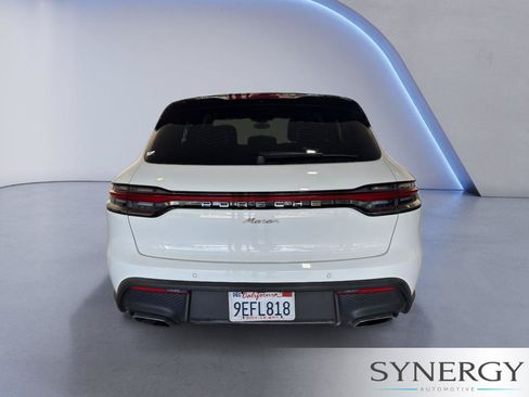 Used 2023 Porsche Macan AWD/4WD image 6