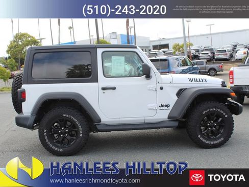 Used 2021 Jeep Wrangler Sport AWD/4WD image 6