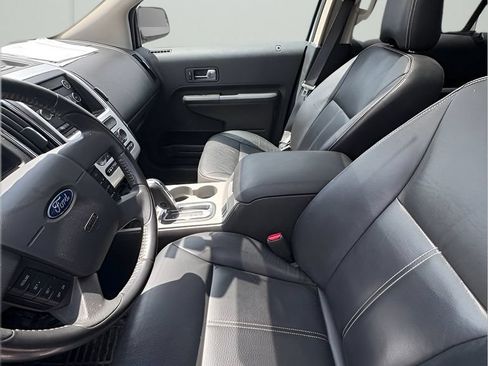 Used 2010 Ford Edge SEL AWD/4WD image 7