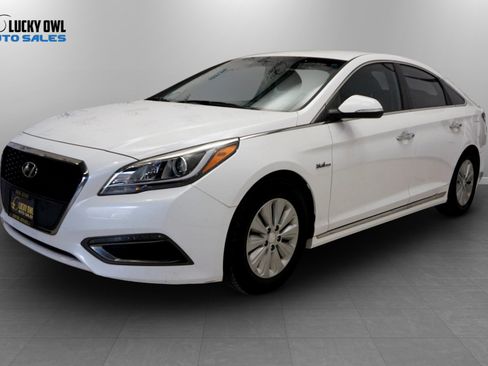 Used 2017 Hyundai Sonata SE FWD image 8