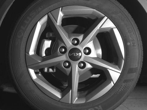 Used 2025 Kia K4 FWD image 12