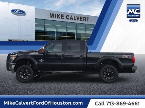 Used 2013 Ford F250 Lariat w/ Lariat Ultimate Pkg AWD/4WD image 2