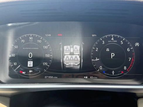 Used 2018 Land Rover Range Rover Supercharged AWD/4WD image 25