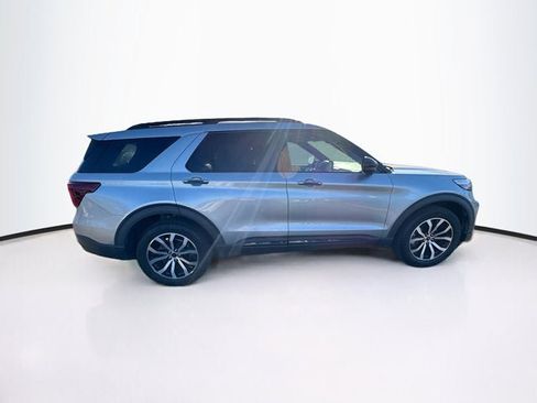 Used 2020 Ford Explorer ST w/ Premium Technology Package image 4