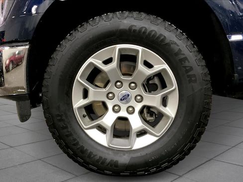 Used 2023 Ford F150 XLT image 33