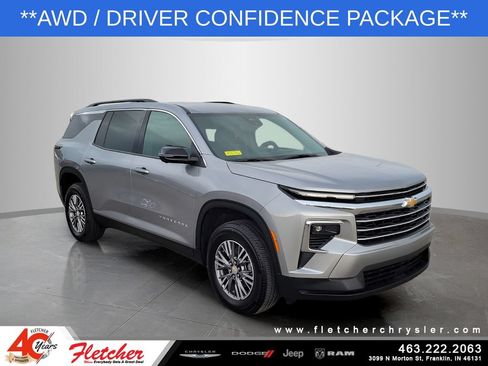 Used 2026 Chevrolet Traverse LT w/ Driver Confidence Package AWD/4WD image 1