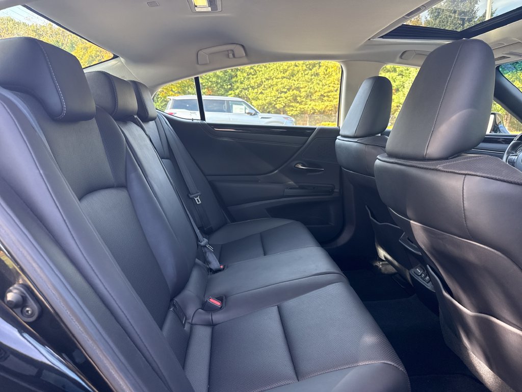 Used 2020 Lexus ES 350 w/ Premium Package FWD image 14