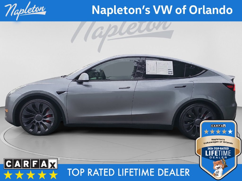 Used 2025 Tesla Model Y Performance AWD/4WD image 2