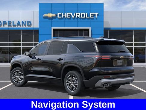 New 2027 Chevrolet Traverse LT FWD image 4