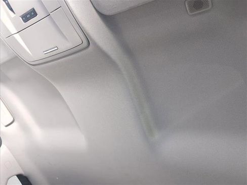 Used 2018 GMC Sierra 1500 SLT image 11