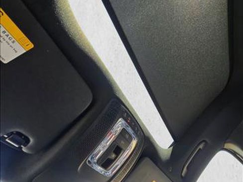 Certified 2025 Mercedes-Benz GLA 250 image 14