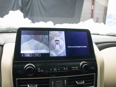 Used 2024 INFINITI QX80 Luxe w/ Cargo Package image 36