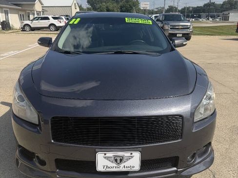 Used 2011 Nissan Maxima 3.5 SV w/ Monitor Pkg FWD image 4