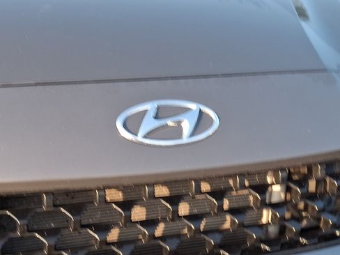 Used 2023 Hyundai Kona Limited w/ Cargo Package AWD/4WD image 8