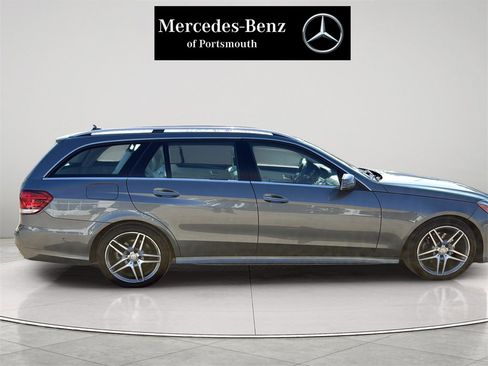 Used 2016 Mercedes-Benz E 350 4MATIC Wagon image 6