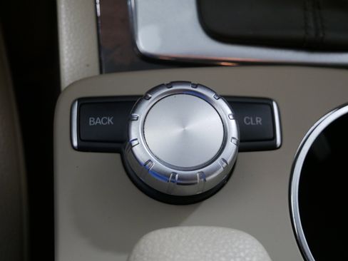 Used 2012 Mercedes-Benz C 300 4MATIC Sedan image 31