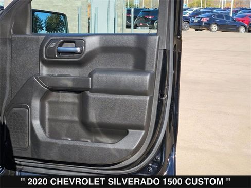 Used 2020 Chevrolet Silverado 1500 Custom w/ Custom Value Package image 28