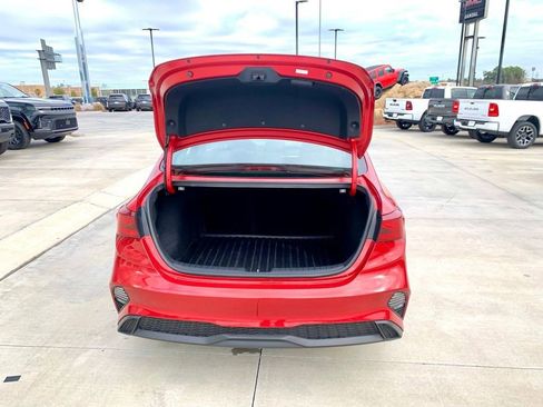 Used 2024 Kia Forte LXS w/ LXS Technology Package image 21