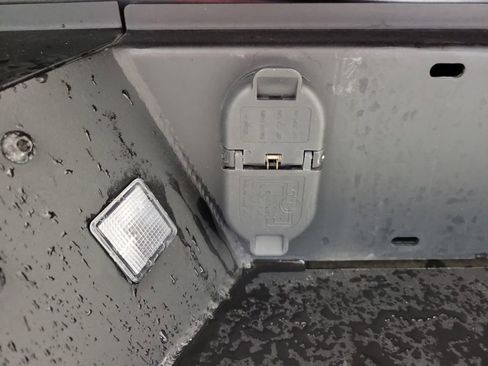 Used 2022 Toyota Tacoma TRD Sport image 18