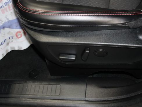 Used 2024 Ford Escape ST-Line image 14