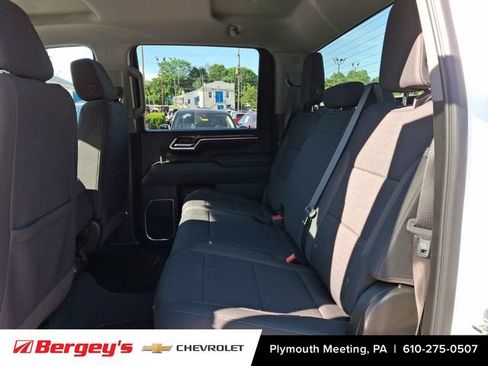 Certified 2025 Chevrolet Silverado 2500 LT w/ Convenience Package AWD/4WD image 14
