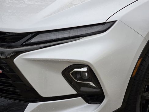 Used 2024 Chevrolet Blazer RS w/ Driver Confidence II Package image 8