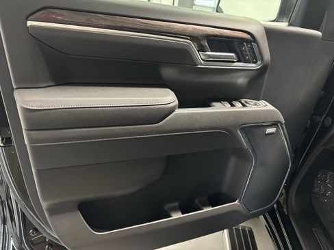 New 2025 Chevrolet Silverado 1500 LTZ w/ Technology Package image 10