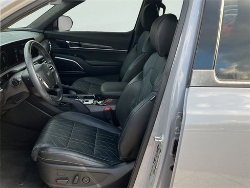 Used 2023 Kia Telluride SX Prestige X-Pro image 24
