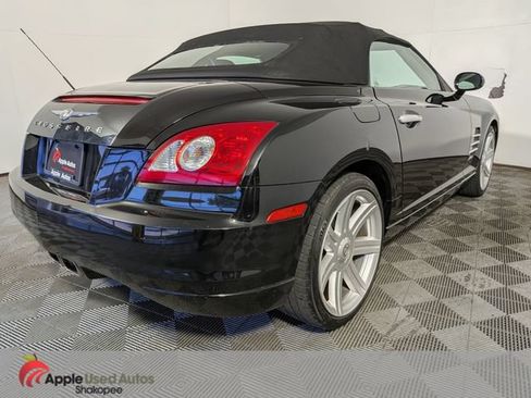 Used 2006 Chrysler Crossfire Limited RWD image 5