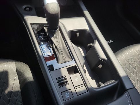 New 2027 Nissan Sentra SV w/ Floor Mat Package FWD image 23