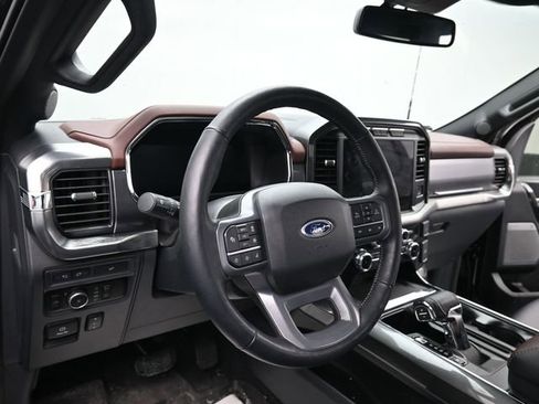 Used 2023 Ford F150 Lariat w/ Equipment Group 502A High image 13