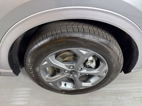 Used 2024 Ford Escape ST-Line image 10