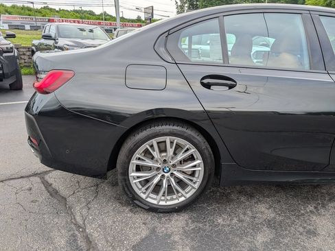 Used 2023 BMW 330i xDrive Sedan AWD/4WD image 8