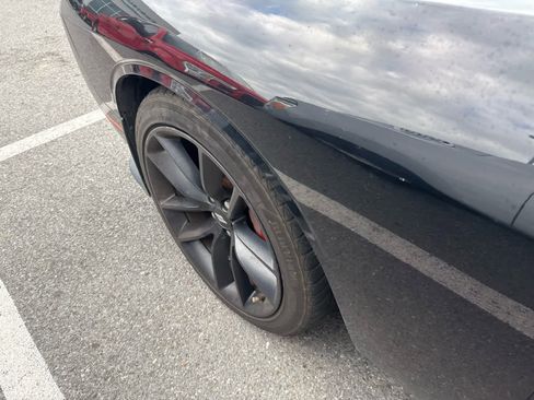 Used 2021 Dodge Challenger GT w/ Performance Handling Group RWD image 4