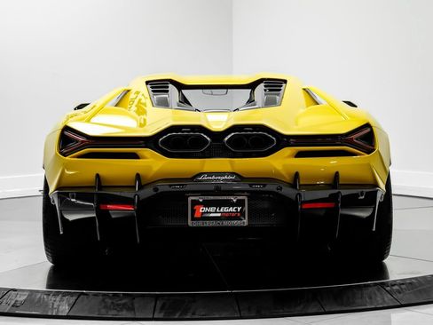 Used 2025 Lamborghini Revuelto AWD/4WD image 75