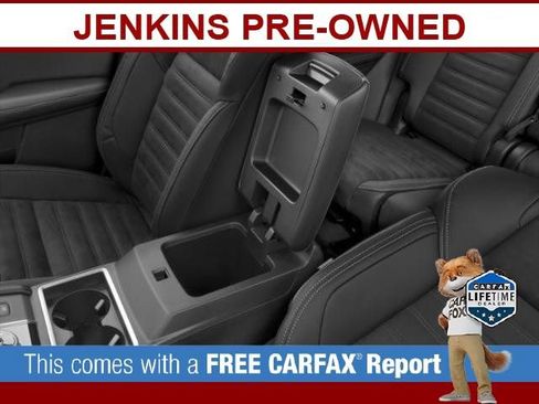 Used 2023 Mitsubishi Outlander SE image 17