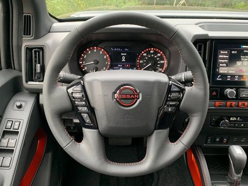 New 2026 Nissan Frontier PRO-4X w/ Pro-4x Convenience Package image 7