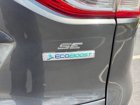 Used 2016 Ford Escape SE w/ Equipment Group 201A FWD image 31