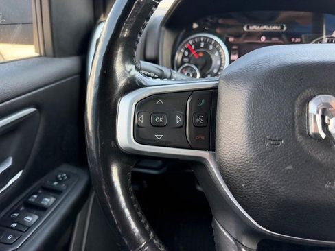 Used 2020 RAM 1500 Big Horn AWD/4WD image 11