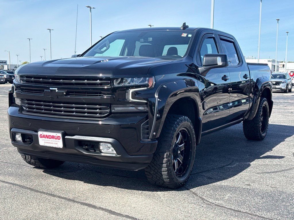 Used 2022 Chevrolet Silverado 1500 RST AWD/4WD image 2