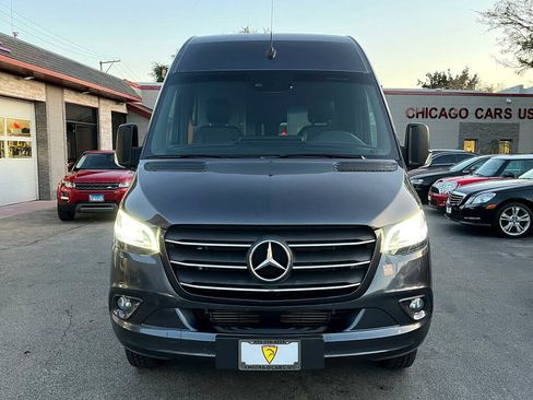 Used 2020 Mercedes-Benz Sprinter 4500 image 8