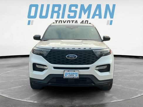 Used 2022 Ford Explorer ST-Line w/ Class IV Trailer Tow Package AWD/4WD image 2