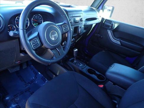 Used 2017 Jeep Wrangler Unlimited Sport w/ Connectivity Group image 10