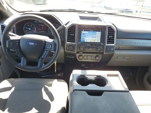 Used 2018 Ford F250 XLT w/ XLT Premium Package image 7